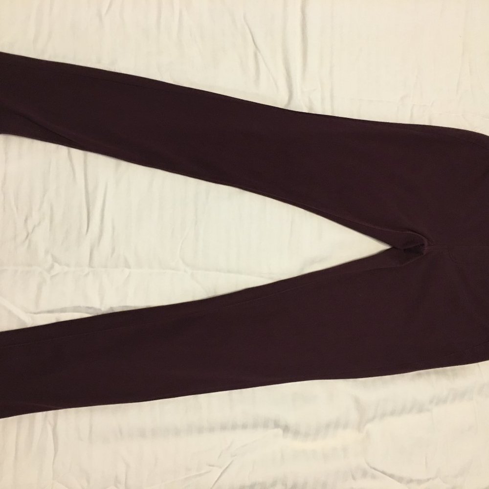 Uniqlo skinny stretch jeans - maroon color